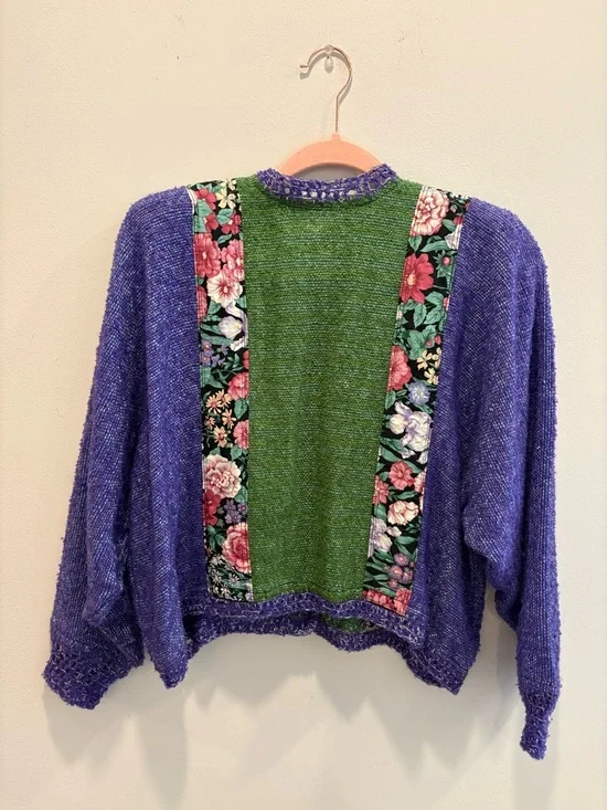 Vintage Purple Cardigan with Green Front and Floral Trim - Picture 3 of 3